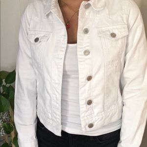 TOPSHOP WHITE DENIM JACKET